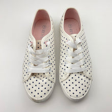 Load image into Gallery viewer, Shoes REVIEW, cotton canvas sneakers, GUC, size 7,  