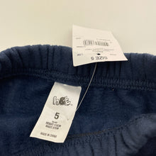 Load image into Gallery viewer, Unisex H&amp;T, navy fleece lined track pants, Inside leg: 43.5cm, NEW, size 5,  