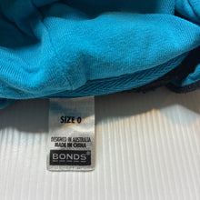 Load image into Gallery viewer, Unisex Bonds, fleece lined zip hoodie sweater, wash fade &amp; pilling, FUC, size 0,  