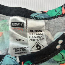 Load image into Gallery viewer, Unisex Bonds, Alice in Wonderland long sleeve pyjama top, EUC, size 6,  