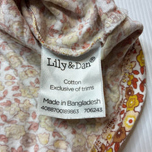 Load image into Gallery viewer, Girls Lily &amp; Dan, floral cotton singlet / tank top, EUC, size 4,  