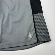 Load image into Gallery viewer, Boys BODY GLOVE, sports / activewear shorts, elasticated, FUC, size 10-12,  