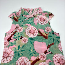 Load image into Gallery viewer, Girls lightweight, floral tunic dress, no size, armpit to armpit: 34.5cm, GUC, size 6-8, L: 60cm