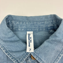 Load image into Gallery viewer, Boys 1964 Denim Co, chambray cotton short sleeve shirt, NEW, size 7,  
