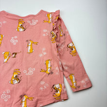 Load image into Gallery viewer, Girls GUESS HOW MUCH I LOVE YOU, cotton long sleeve top, no size, armpit to armpit: 28.5cm, shoulder to cuff: 29cm, GUC, size 2,  