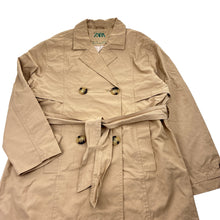 Load image into Gallery viewer, Girls Zara, lightweight trench coat, L: 69cm, black marks lower front &amp; back hem, FUC, size 10,  