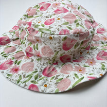 Load image into Gallery viewer, Girls lightweight, floral cotton bucket hat, circum: 56cm, EUC, size 7-9,  