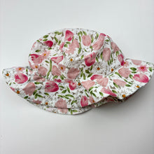 Load image into Gallery viewer, Girls lightweight, floral cotton bucket hat, circum: 56cm, EUC, size 7-9,  