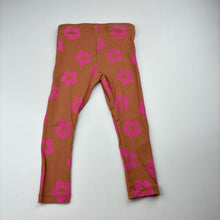 Load image into Gallery viewer, Girls KID, ribbed organic cotton blend leggings, Inside leg: 30cm, EUC, size 2,  