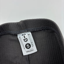 Load image into Gallery viewer, Girls KID, ribbed organic cotton blend leggings, Inside leg: 38cm, EUC, size 5,  
