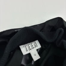 Load image into Gallery viewer, Girls Seed, black puffer vest / sleveless jacket, stars, EUC, size 12,  