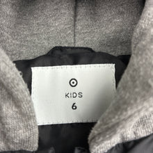 Load image into Gallery viewer, Boys Target, hooded puffer jacket / coat, EUC, size 6,  
