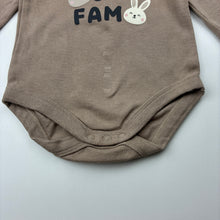 Load image into Gallery viewer, Unisex Baby Berry, cotton bodysuit / romper, GUC, size 0,  