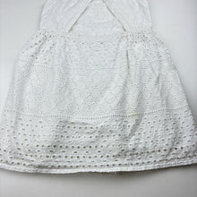 Load image into Gallery viewer, Girls H&amp;M, lined broderie cotton summer dress, no size, armpit to armpit: 29.5cm, FUC, size 5, L: 58cm