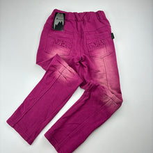 Load image into Gallery viewer, Girls BOHXZ kids, soft feel casual pants, elasticated, Inside leg: 46.5cm, NEW, size 5,  