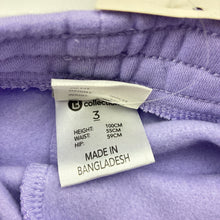 Load image into Gallery viewer, Girls B Collection, purple fleece lined track pants, Inside leg: 37cm, NEW, size 3,  