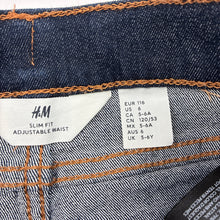 Load image into Gallery viewer, Girls H&amp;M, slim fit stretch denim jeans, adjustable, Inside leg: 45cm, EUC, size 6,  