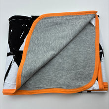 Load image into Gallery viewer, Unisex Milk &amp; Masuki, organic cotton baby blanket, 97cm x 97cm, EUC, size 0000-00,  