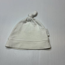 Load image into Gallery viewer, Unisex purebaby, lightweight organic cotton hat / beanie, EUC, size 0000-00,  