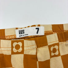 Load image into Gallery viewer, Girls Cotton On, retro floral stretchy leggings, Inside leg: 49cm, FUC, size 7,  