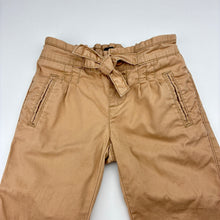 Load image into Gallery viewer, Girls GAP, cotton casual pants, elasticated, Inside leg: 29cm, GUC, size 3,  