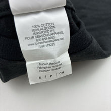 Load image into Gallery viewer, Boys SUNA, black cotton tee / top, Sz: S, armpit to armpit: 37cm, EUC, size 8,  
