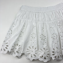 Load image into Gallery viewer, Girls Zara, white broderie cotton skirt, built-in shorts, elasticated, L: 33cm, EUC, size 11-12,  