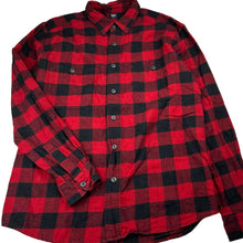 Load image into Gallery viewer, Mens Uniqlo, checked flannel cotton long sleeve shirt, armpit to armpit: 50cm, shoulder to cuff: 58cm, EUC, size XS,  