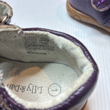 Load image into Gallery viewer, Shoes Lily &amp; Dan, purple leather Mary Jane shoes, US 2, GUC, size 1,  