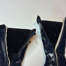 Load image into Gallery viewer, Shoes Lelli Kelly, fleece lined blue patent boots, EU 34, US 3, GUC, size 2,  
