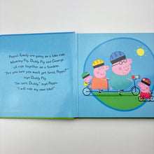 Load image into Gallery viewer, Books Peppa Pig, Peppa's Big Race, Board Book, EUC,