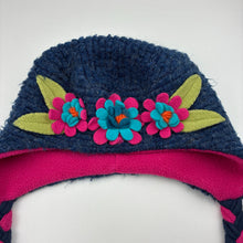 Load image into Gallery viewer, Girls TUFF KOOKOOSHKA, fleece lined wool blend winter hat, GUC, size 5-6,  