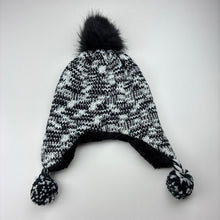 Load image into Gallery viewer, Girls embroidered, knitted winter hat / beanie, EUC, size 5-8,  