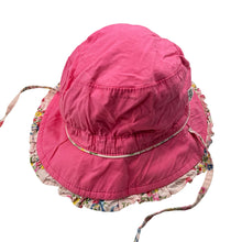 Load image into Gallery viewer, Girls Toshi, reversible pink/floral cotton bucket hat, FUC, size 3-5,  