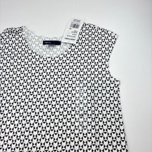 Load image into Gallery viewer, Girls Gap Kids, black and white print cotton top, NEW, size 6-7,  