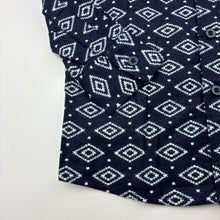Load image into Gallery viewer, Boys Fun Spirit, soft brushed cotton long sleeve shirt, EUC, size 4,  