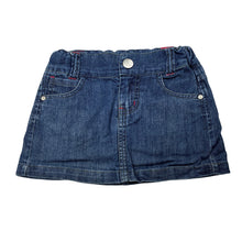 Load image into Gallery viewer, Girls Run Scotty Run, lightweight denim skirt, adjustable, L: 25cm, GUC, size 4,  