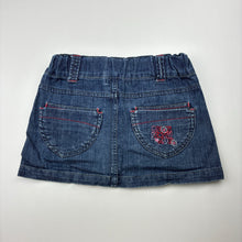 Load image into Gallery viewer, Girls Run Scotty Run, lightweight denim skirt, adjustable, L: 25cm, GUC, size 4,  