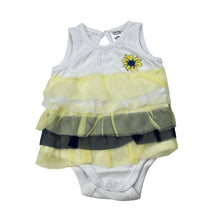 Load image into Gallery viewer, Girls Baby Berry, sleeveless romper / bodysuit, GUC, size 000,  