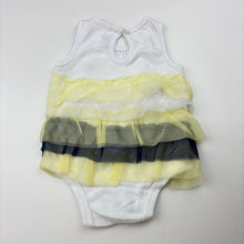 Load image into Gallery viewer, Girls Baby Berry, sleeveless romper / bodysuit, GUC, size 000,  