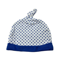 Load image into Gallery viewer, Boys Target, soft stretchy star print hat, EUC, size 000,  