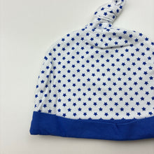 Load image into Gallery viewer, Boys Target, soft stretchy star print hat, EUC, size 000,  