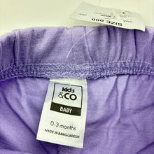 Load image into Gallery viewer, Girls Kids &amp; Co, purple soft cotton shorts, elasticated, NEW, size 000,  