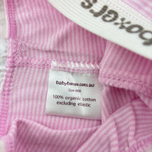 Load image into Gallery viewer, Girls Babyboxes, soft organic cotton shorts, GUC, size 000,  