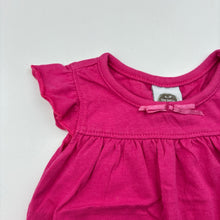 Load image into Gallery viewer, Girls Tiny Little Wonders, pink cotton top, GUC, size 000,  