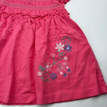 Load image into Gallery viewer, Girls Tiny Little Wonders, pink cotton dress, embroidered flowers, GUC, size 00, L: 37cm
