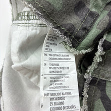 Load image into Gallery viewer, Girls Cotton On, khaki camo print stretch cotton skirt, adjustable, GUC, size 1,  