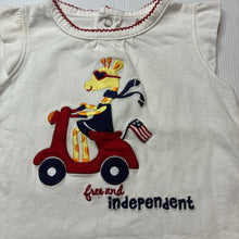 Load image into Gallery viewer, Girls Carter's, embroidered cotton tee / top giraffe, FUC, size 0,  