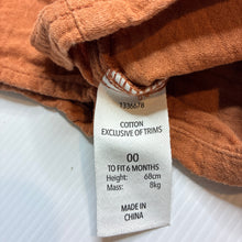 Load image into Gallery viewer, Unisex Dymples, crinkle cotton short sleeve top, FUC, size 00,  