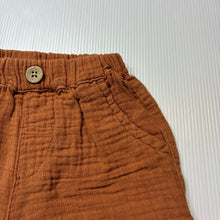 Load image into Gallery viewer, Unisex Dymples, crinkle cotton shorts, elasticated, FUC, size 00,  